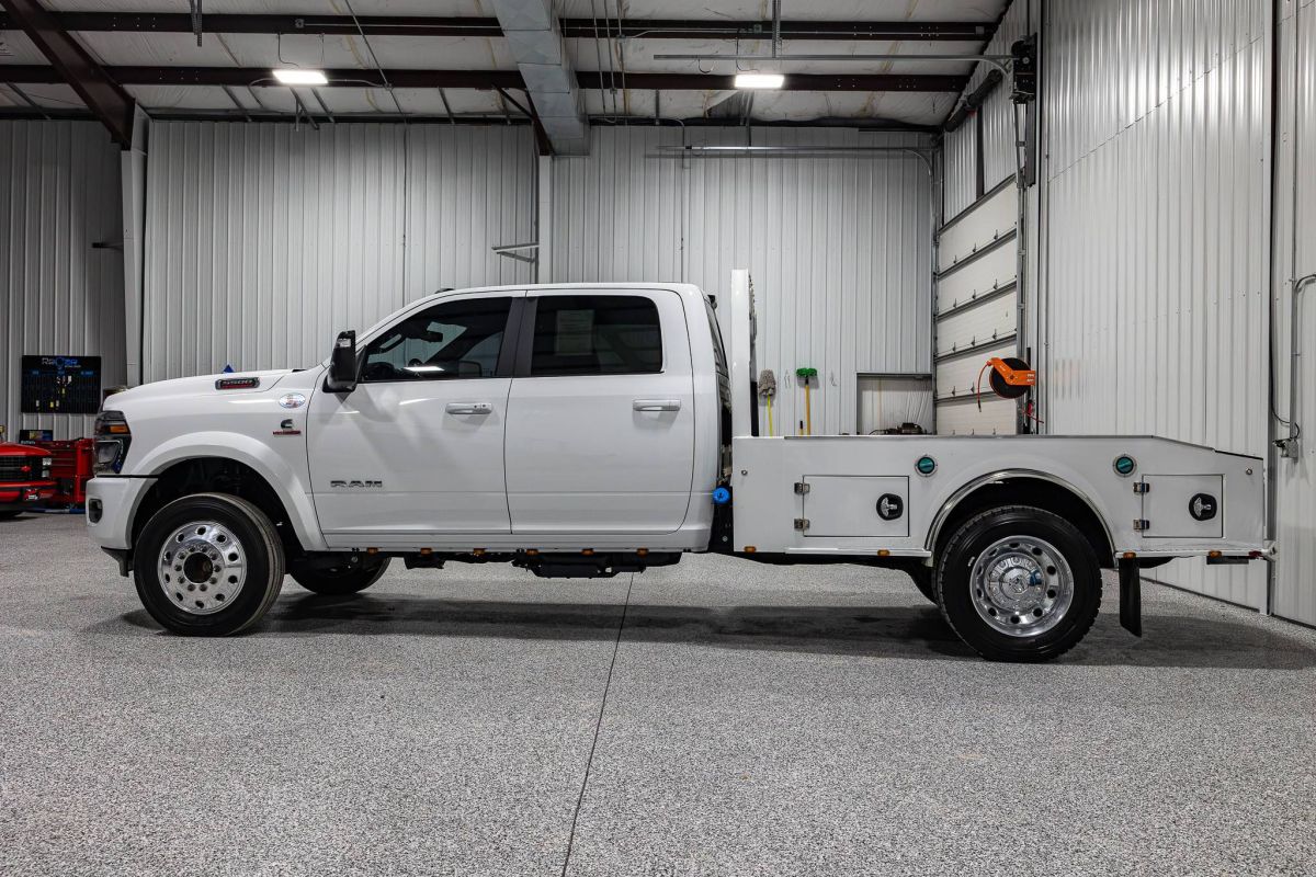 ram ram 5500 chassis cab 2025 3C7WRNEL5SG587233 image ram ram 5500 chassis cab 2025 3C7WRNEL5SG587233 image